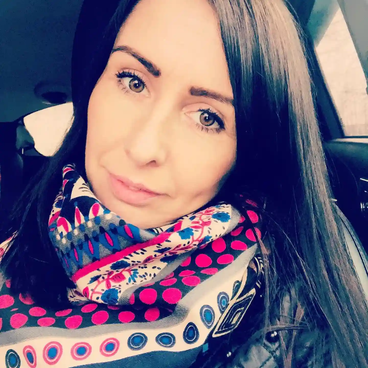 До - Исходное фото для ИИ фотосессии (Деловой портрет)